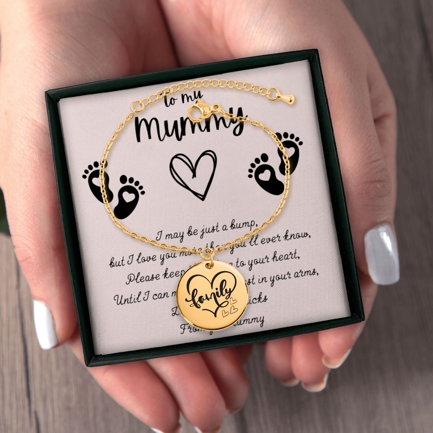 Personalized Heart Bracelet – A Symbol of Love and Connection